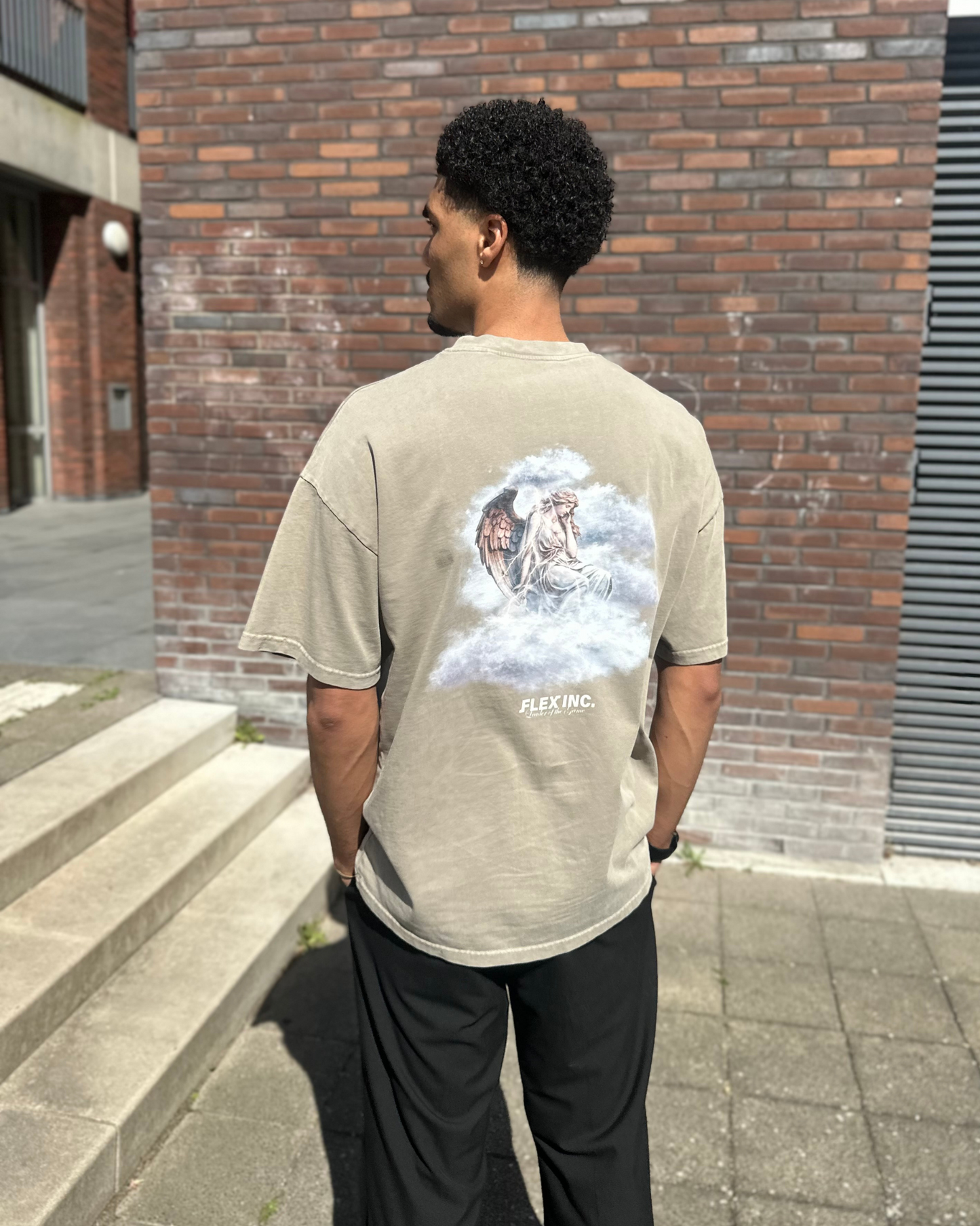 Thinking Angel T-Shirt – Vintage Dune